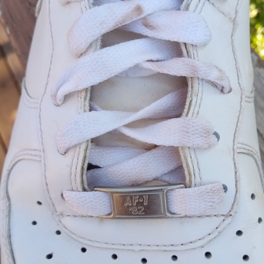 Nike Air AF-1 white sneakers sz 10 1/2 - Picture 10 of 16